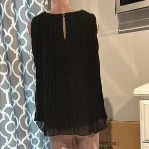 J crew Black Sleeveless Pleated Blouse size M
